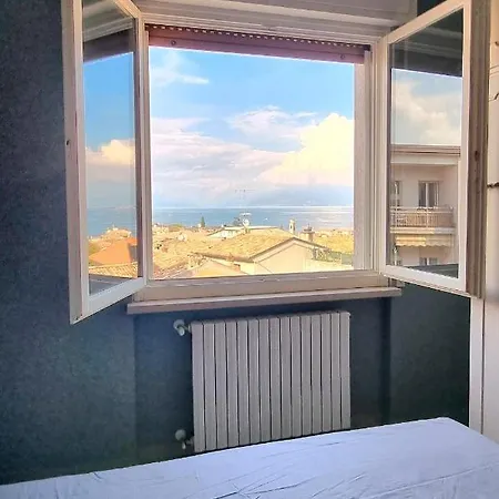 Apartment La Fenice Blu-by Goccia Di Desenzano Desenzano del Garda
